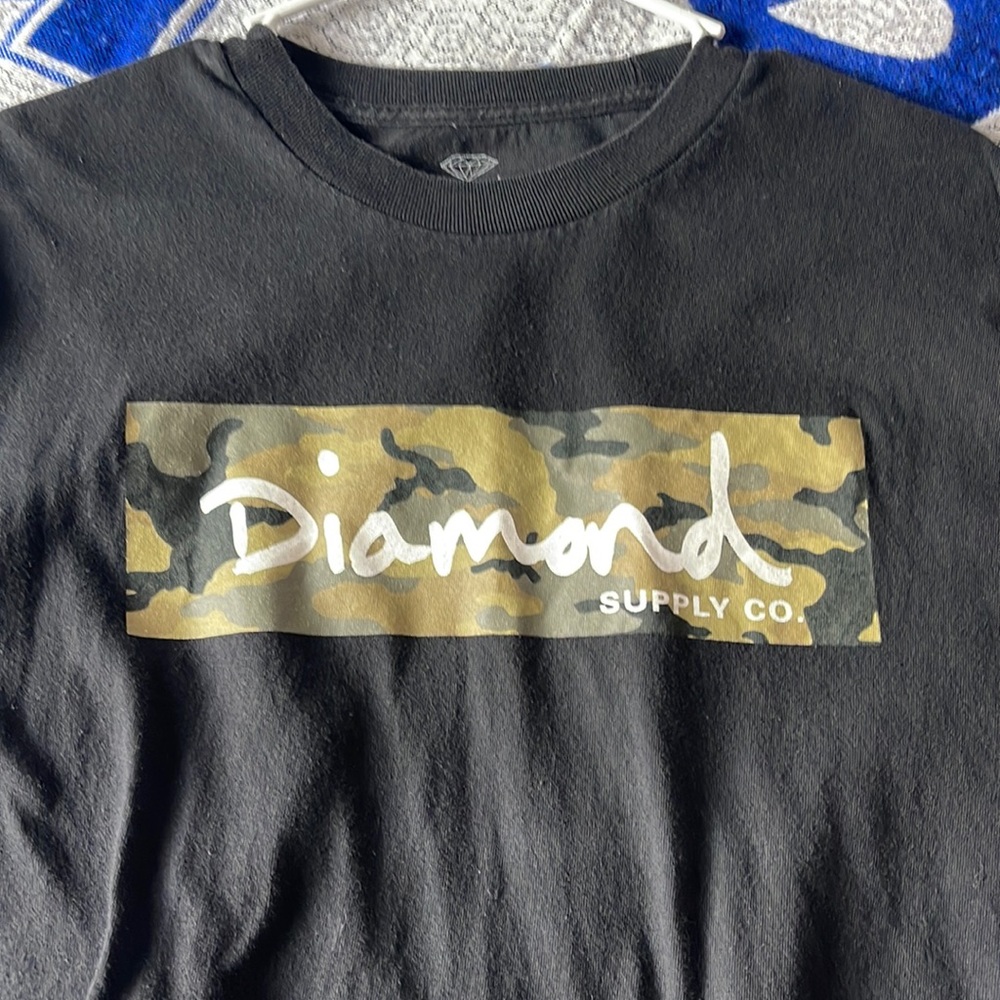 Diamond black and camo tee